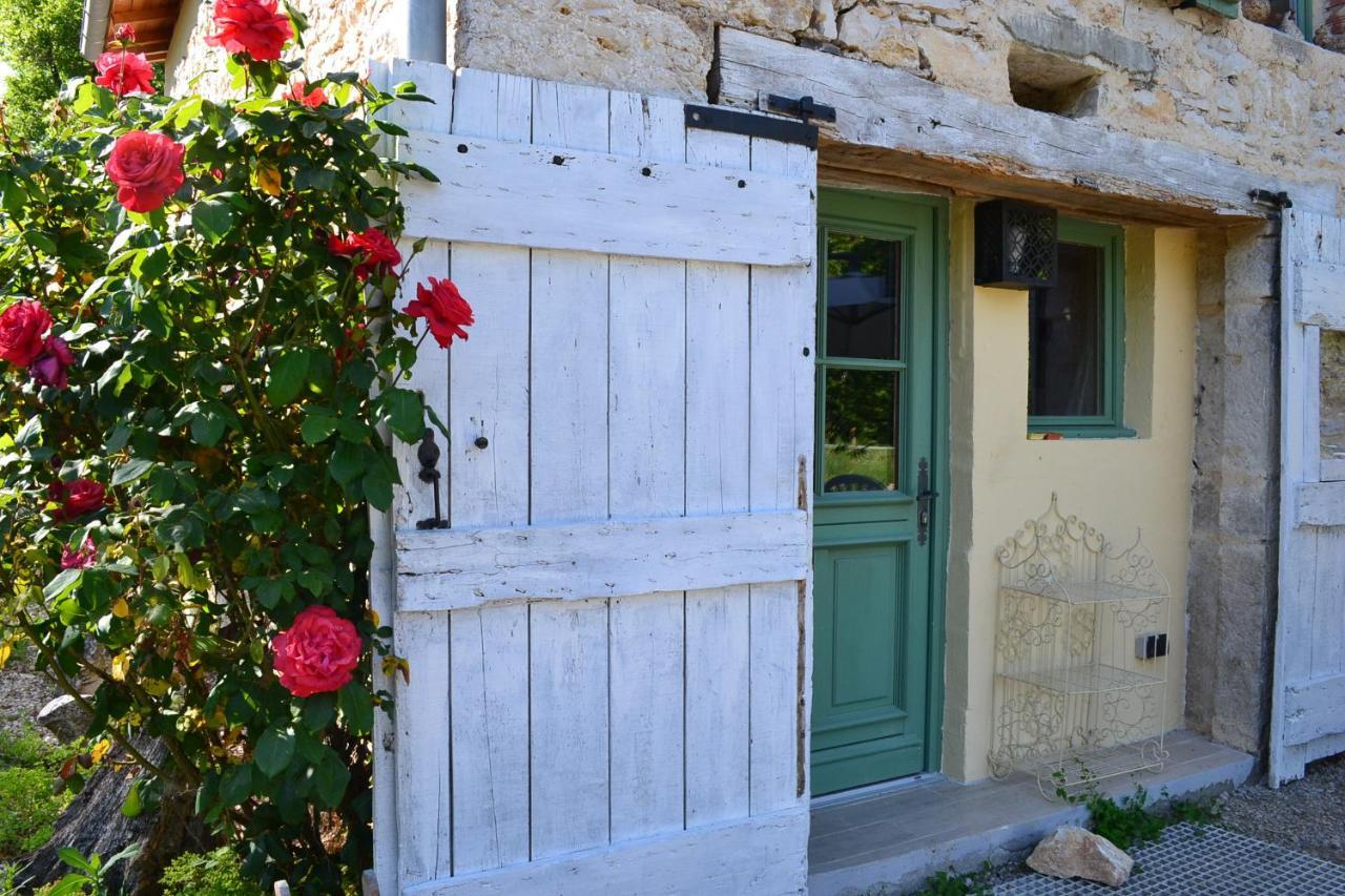 Couanac Gite Familial A La Campagne Avec Piscine Cayriech Dış mekan fotoğraf